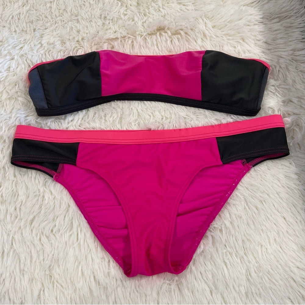 Oakley Vibrant Pink and Black Bikini Set